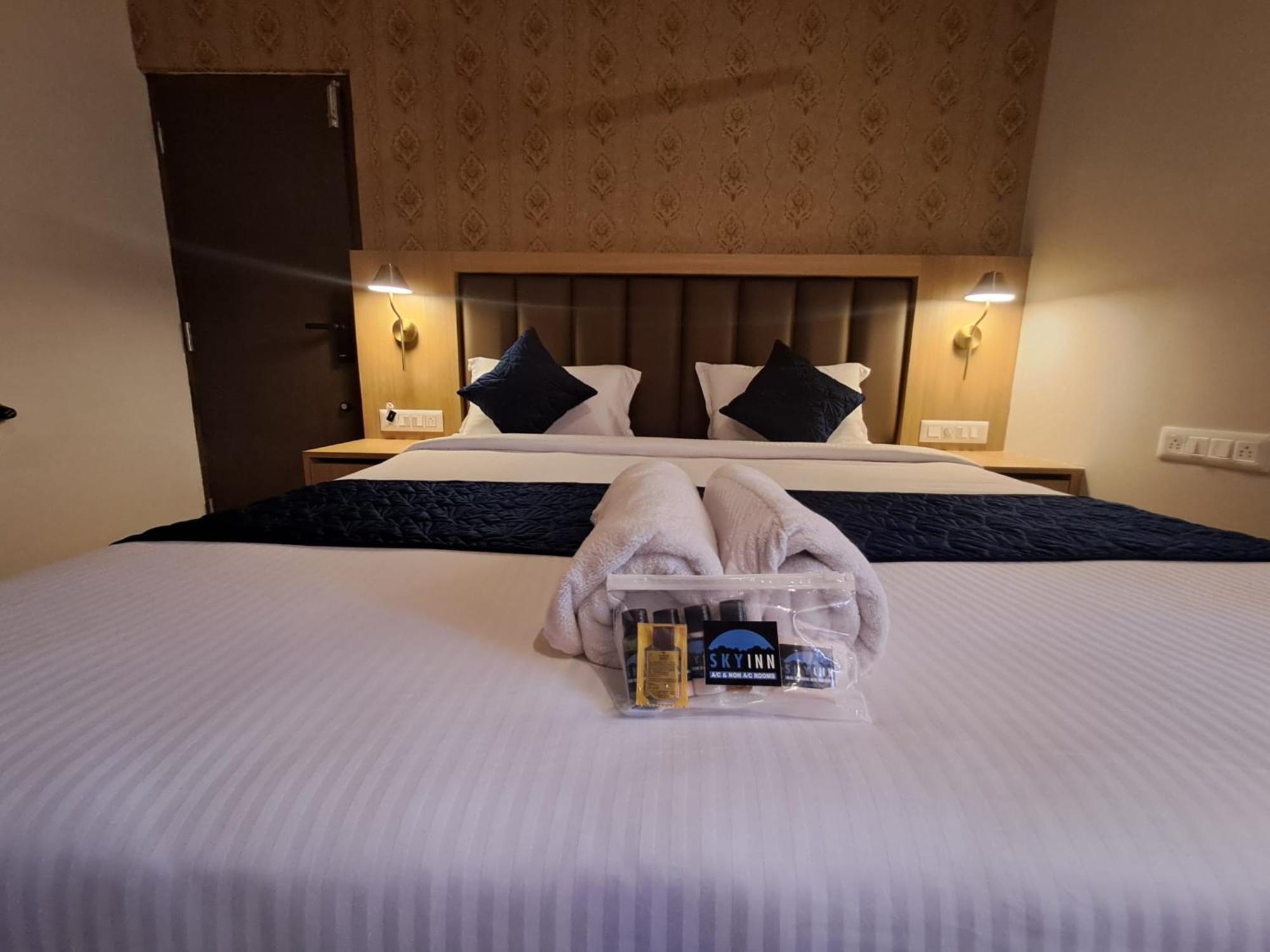 Sky Inn Mysore Esterno foto